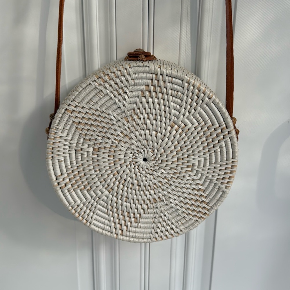 Round bag